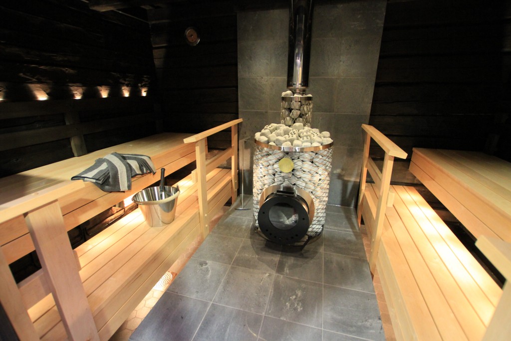 Inkeritalo Traditional Finnish Sauna - Visit Savonlinna