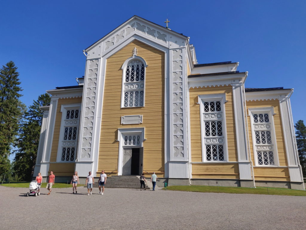 Maailman suurin puukirkko | Kerimäen kirkko - Visit Savonlinna