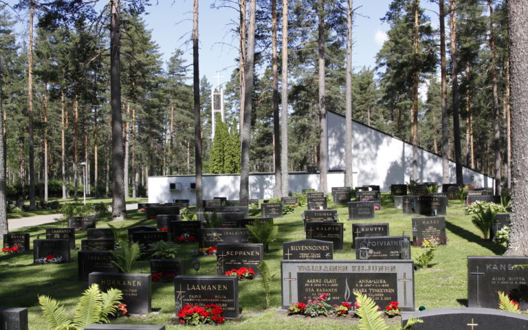 Pääskylahden hautausmaa