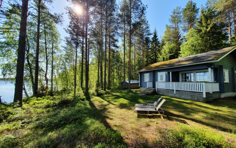 Lomamokkila – Lakesade Cottage 4 Kallio