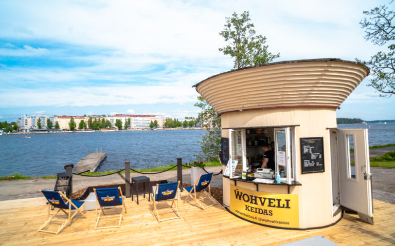 Wohvelikeidas – Bubble waffle cafe and terrace