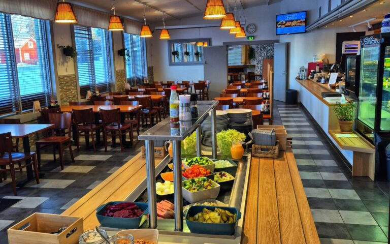 Sirkka’s Bakery Lunch Café