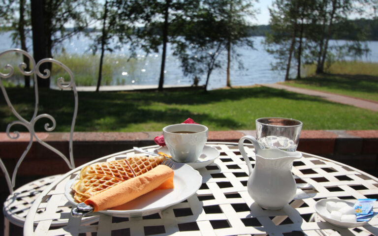 Inkeritalo waffle café
