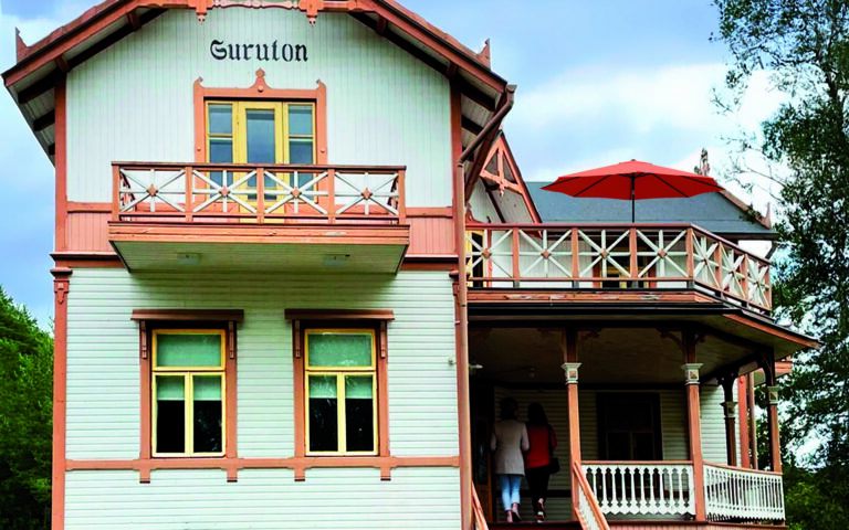 Villa Suruton taidegalleria & suunnittelutoimisto