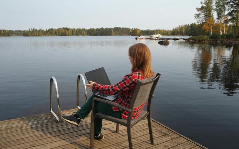 Etätöihin kansallispuiston kupeeseen