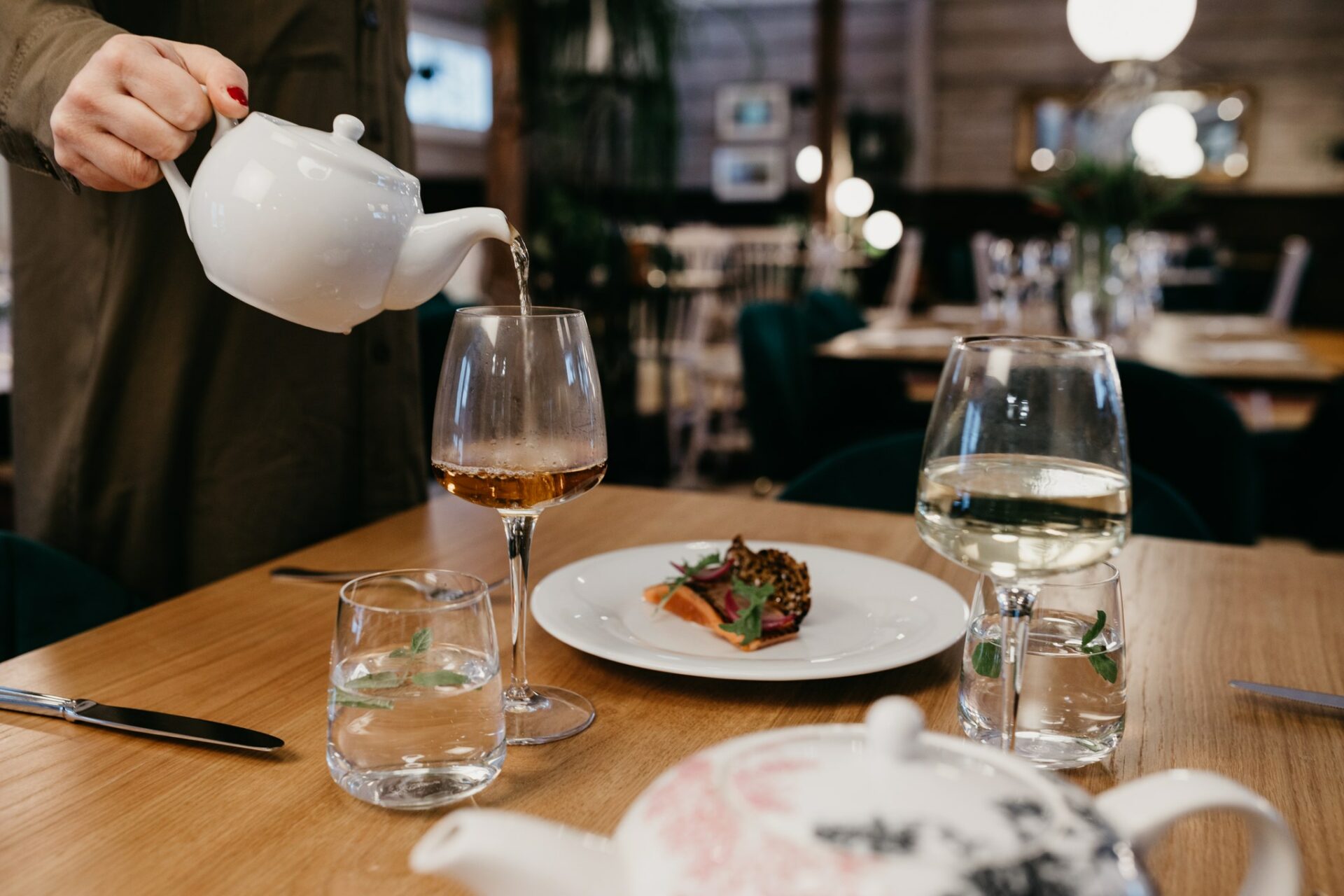 TeaHouse of Wehmais tea tasting