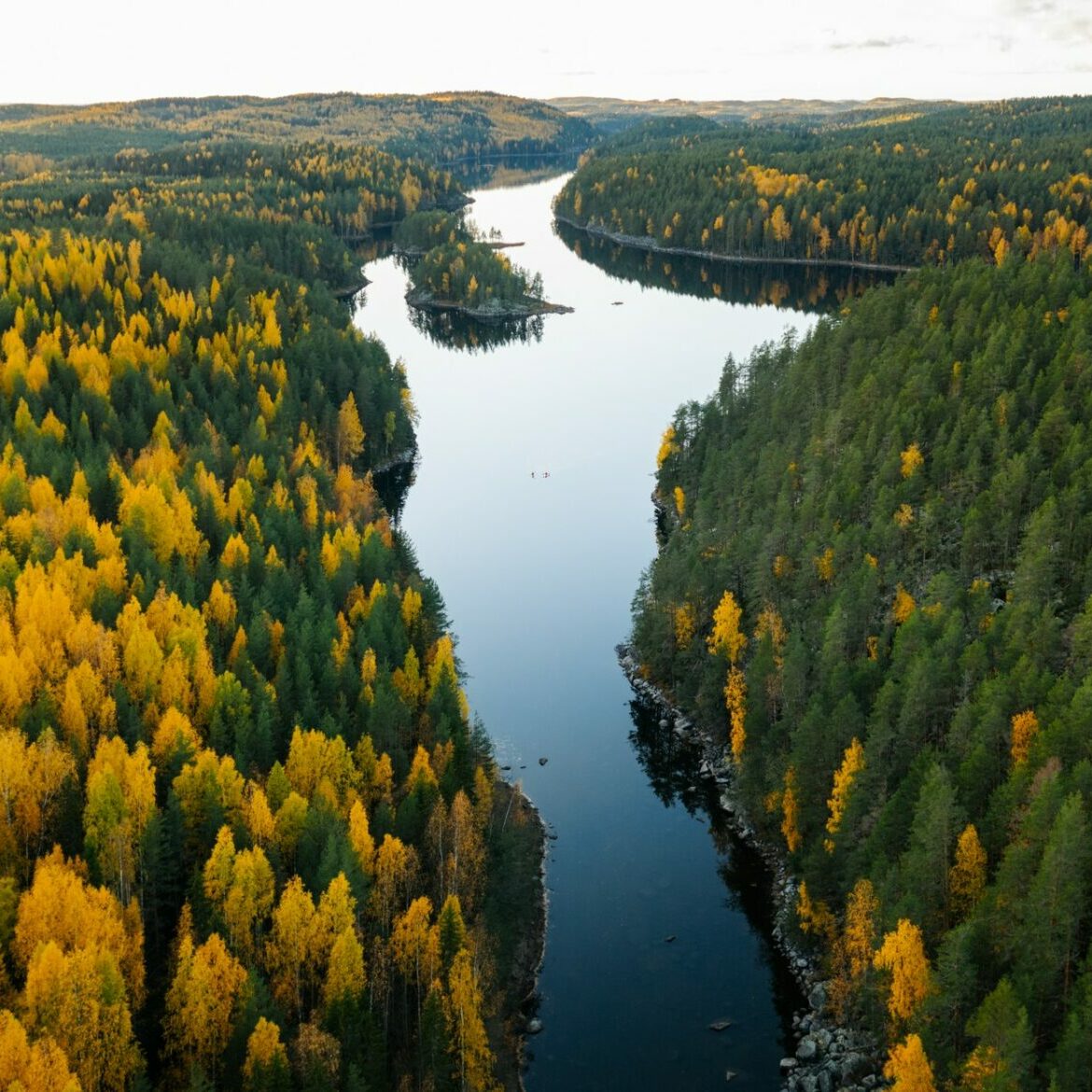2025_Lake Saimaa_Kolovesi_syksy_melonta_hires--5 (1) 2025_Lake Saimaa_Kolovesi_syksy_melonta_hires--5 (1)