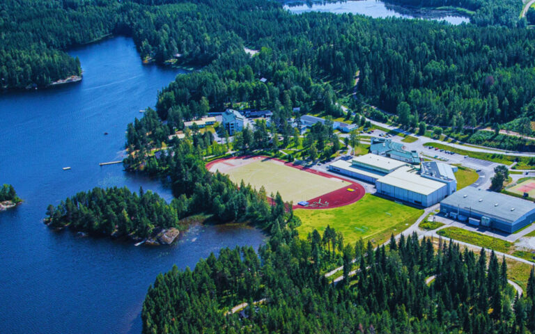 Tanhuvaaran urheiluopisto & Sport Resort