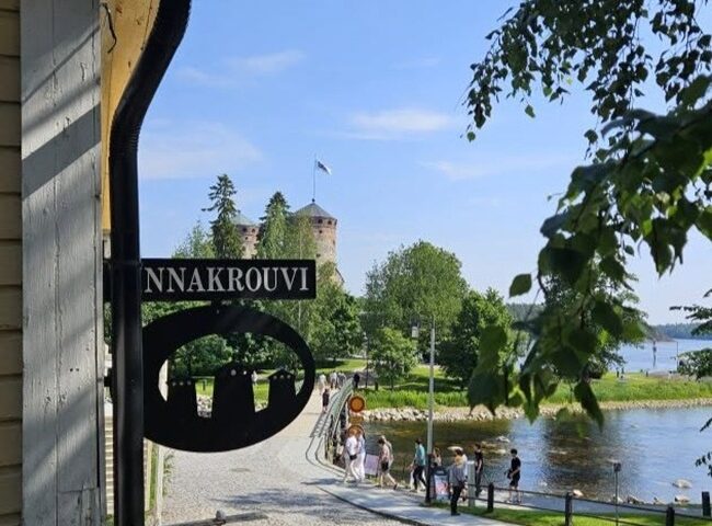 Linnakrouvi