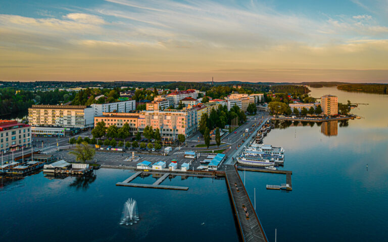 Original Sokos Hotel Seurahuone Savonlinna hotel rooms and apartments
