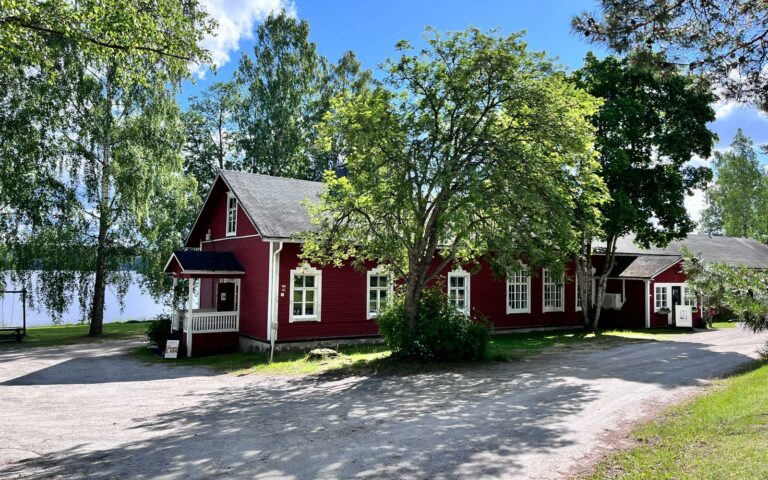 Saimaan Helmen kesäpuoti